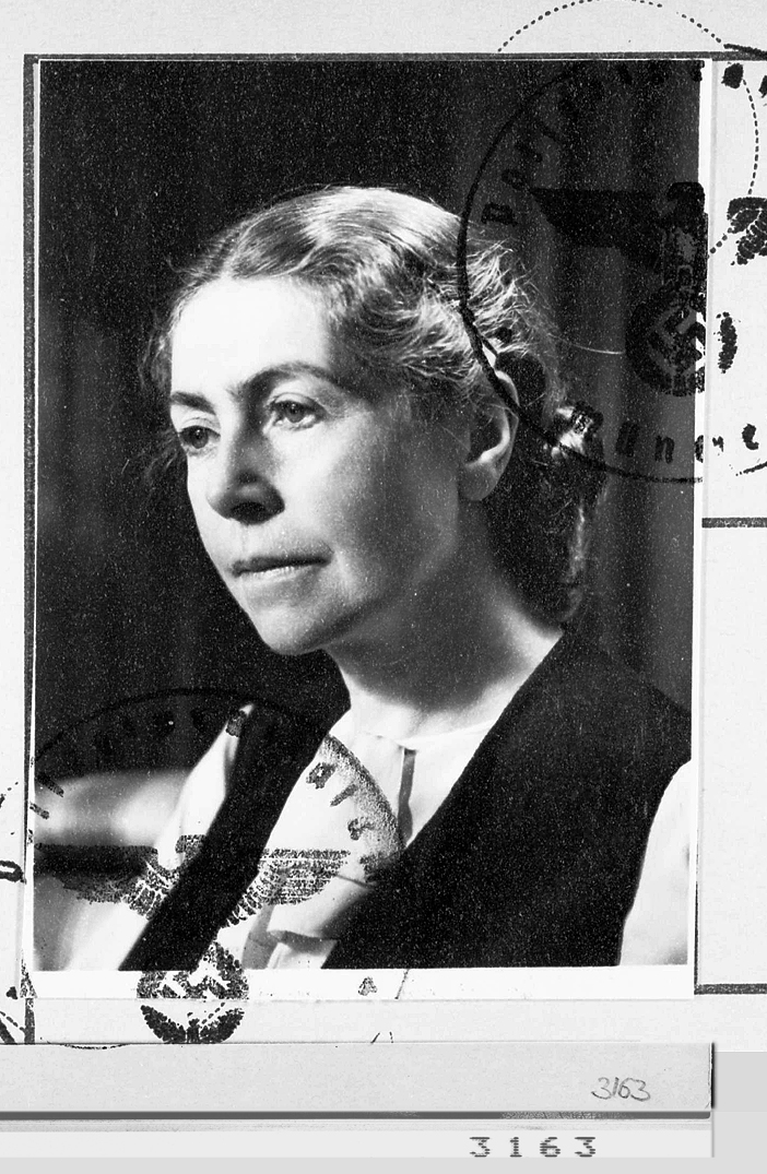 Anna Charlotte (Lotte) Pariser Pariser